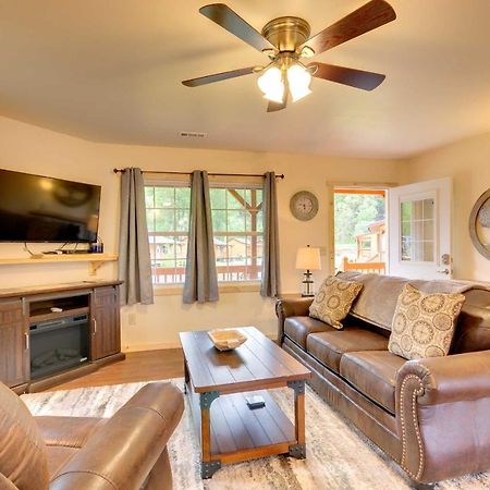 Cozy Cabin On Tuckasegee River - Near ברייסון סיטי מראה חיצוני תמונה